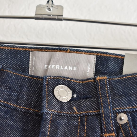 Everlane The Mid Rise Skinny Jean in Dark Indigo - Picture 7 of 10
